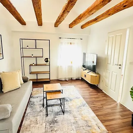 Apartment Stylisches Mit Weitblick *