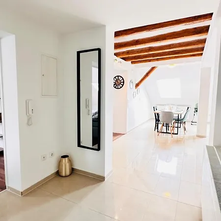 Stylisches Mit Weitblick * بفورتسهايم