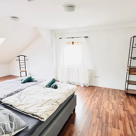 Stylisches Mit Weitblick * بفورتسهايم